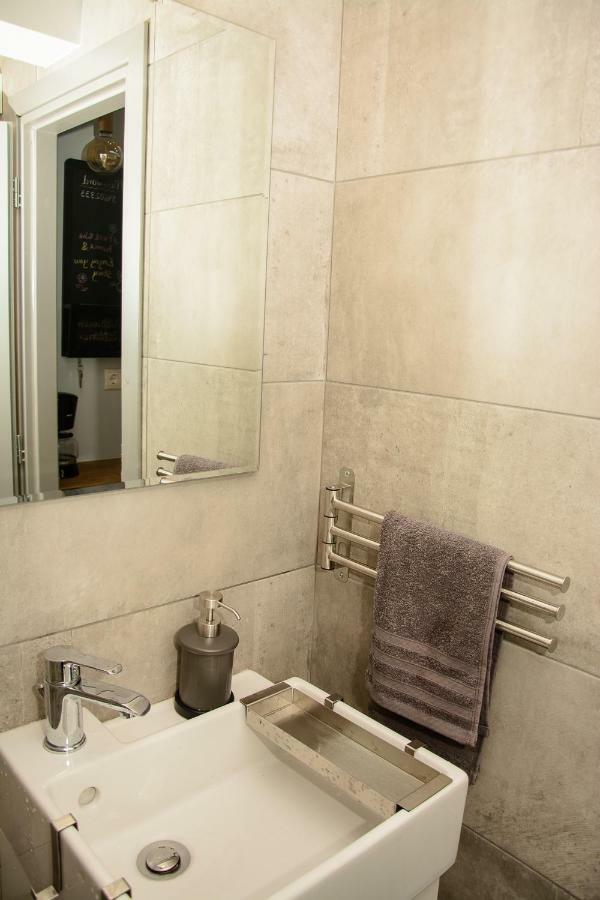 Apartament Comfy Brand New Apt Near Acropolis Museum Ateny Zewnętrze zdjęcie